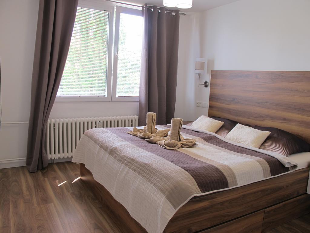 Jenys Apartment Теплице Экстерьер фото